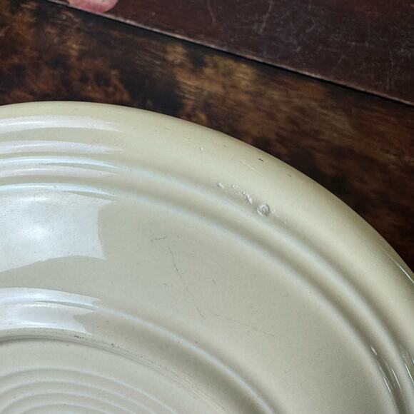 Fiesta Fiestaware VINTAGE 1936-1951 Old Ivory Set‎ of 2 Saucer plates - Picture 7 of 8